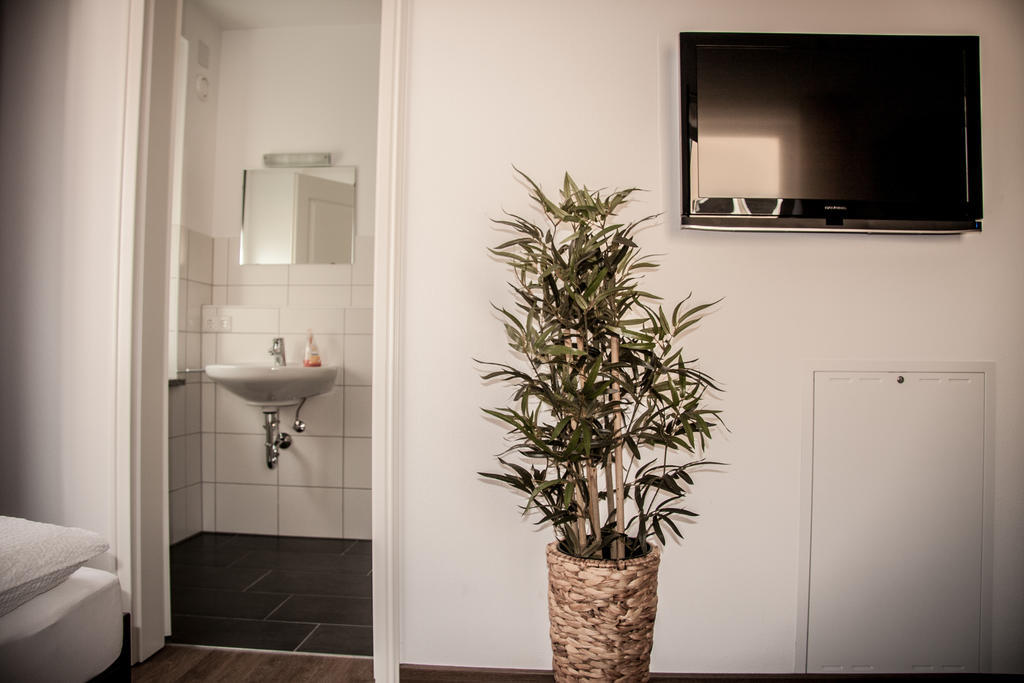 Aparthotel - Stadtvilla Premium Schweinfurt Chambre photo