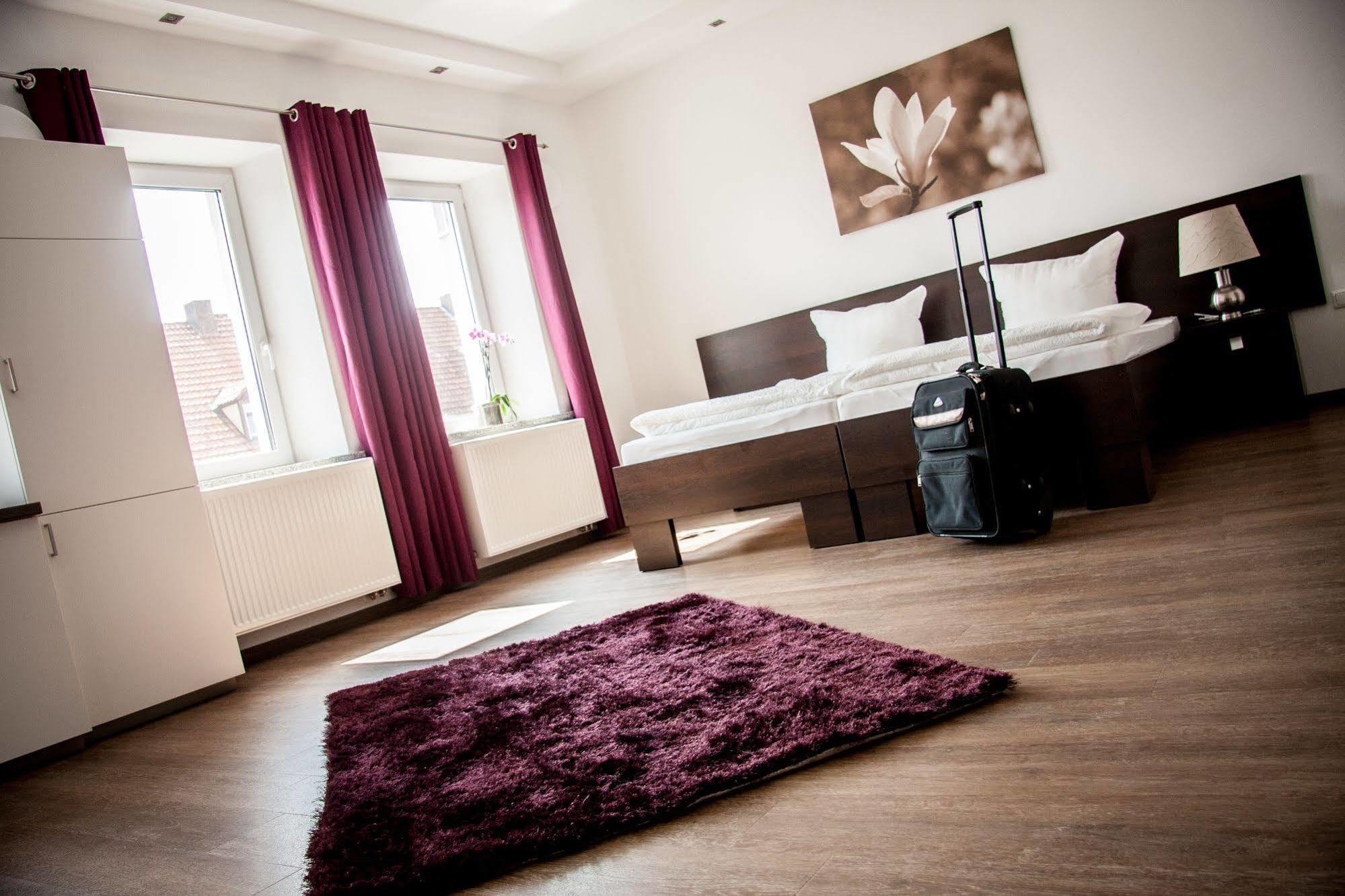 Aparthotel - Stadtvilla Premium Schweinfurt Extérieur photo
